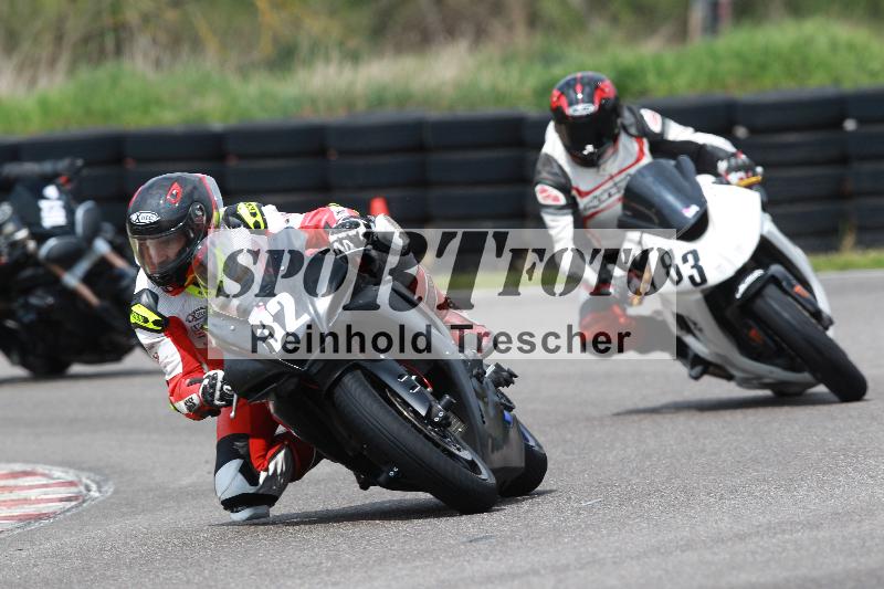 Archiv-2022/13 25.04.2022 Plüss Moto Sport ADR/Freies Fahren/32